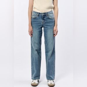 Dear John Women's Straight Leg Jeans in Medium Blue Wash